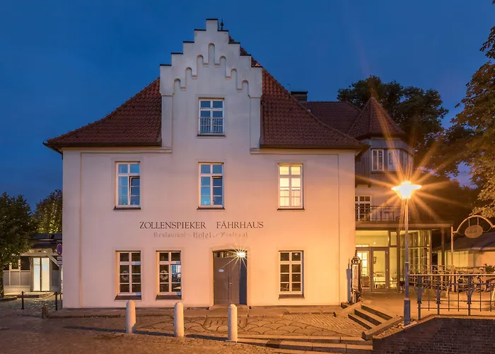Zollenspieker Fahrhaus Hotel 4*